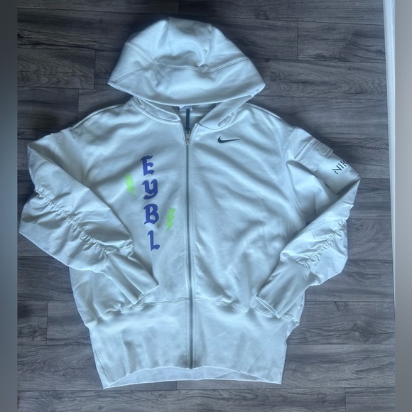 Nike Cream Hoodie with Silver Zipper - Picture 1 of 16